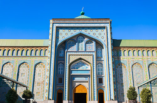 outdoor-view-haji-yaqub-mosque-dushanbe-tajikistan