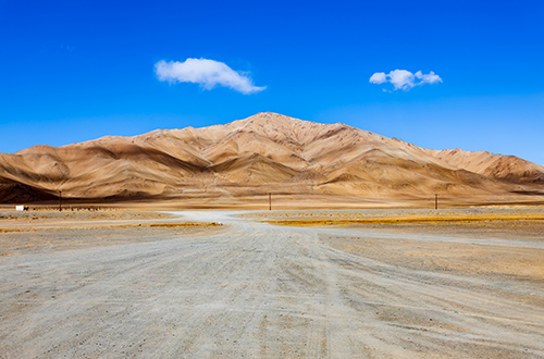 pamir-mountains-view-pamir-highway-tajikistan