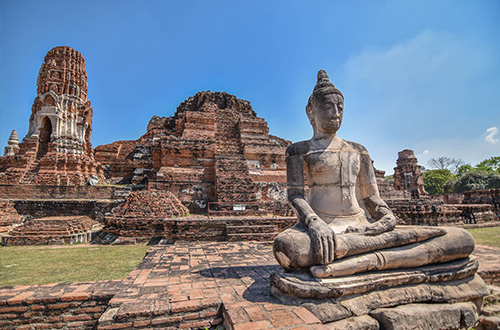 ayutthaya-ruins-statue-ayutthaya-thailand