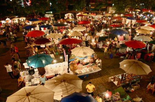 chiang-mai-night-bazaar-markets-thailand