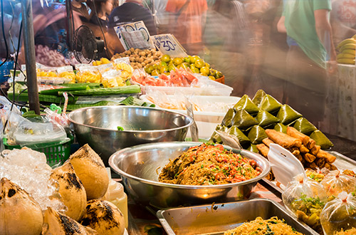 thailand-explorer-night-markets-chiang-mai-thailand-street-food