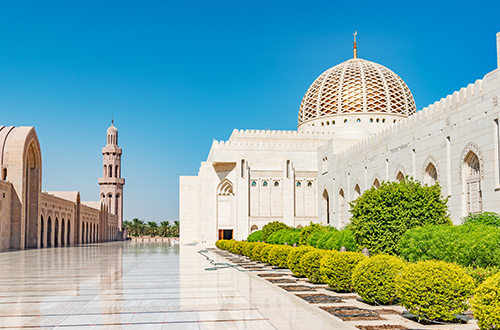 sultan-qaboos-mosque