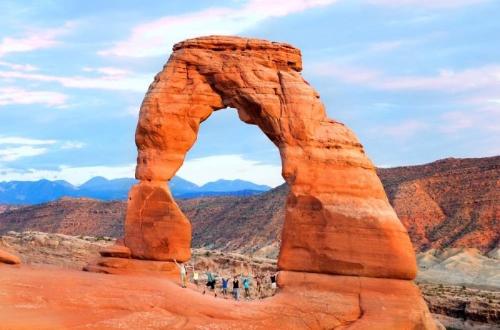 delicate-arch-utah-canyonlands-national-park-usa