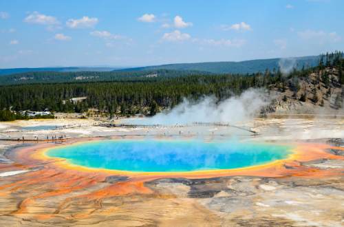 grand-prismatic-spring-yellowstone-national-park-wyoming-usa