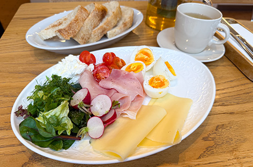 breakfast