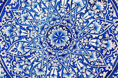 traditional-oriental-ceramic-plates