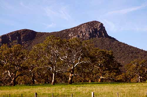 the-pinnacle-grampians-peak-melbourne-australia