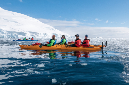 antartica-peninsula-falkland-islands-south-georgia-cruise-kayak-iceberg