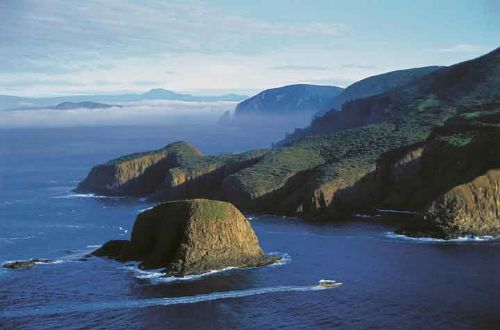 bruny-island-coast-walk-tasmania-australia