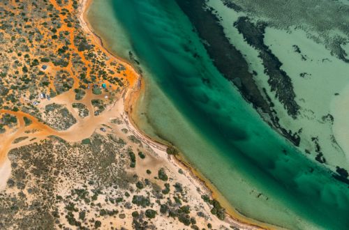 Aerial-view-of-Dirk-Hartog-Island-National-Park-western-australia