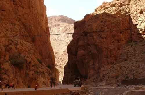 morocco-walk-todra-gorge