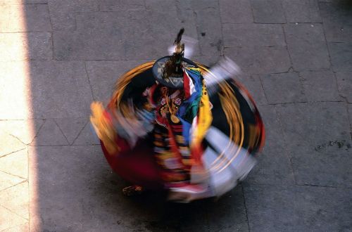 Bhutan-cultural-tour-Bhutanese-Dancers