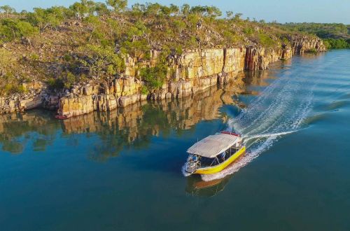 australia-tour-kimberley-coast-cruise-and-walk-river-cruise