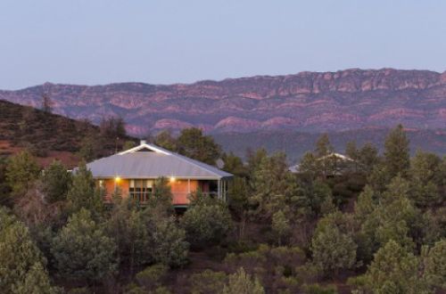 flinders-ranges-outback-walk-lodge