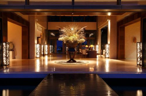 japan-luxury-walk-sankara-lobby