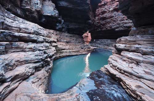 karijini-national-park-and-ningaloo-western-australia-weono-gorge