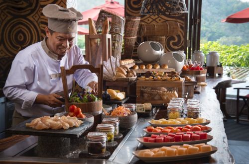 keemala-resort-phuket-thailand-breakfast-buffet-chef