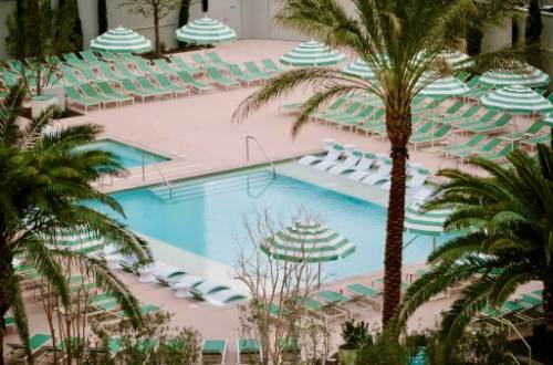 park-mgm-hotel-las-vegas-pool-usa