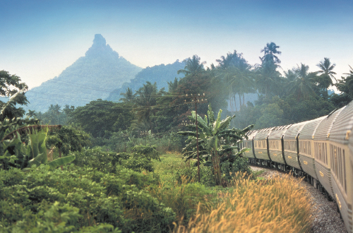 oriental-express-railway-joruney-luxury-plantation-scenery-views
