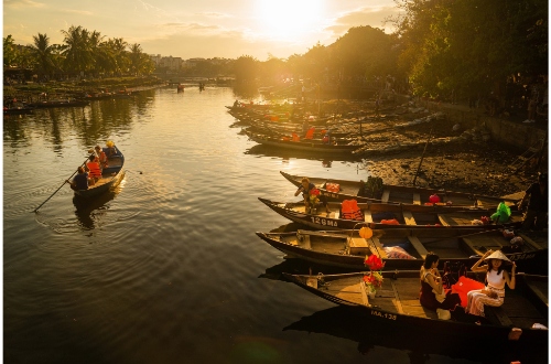 luxury-cycling-ho-chi-minh-vietnam-boat-river-cruise